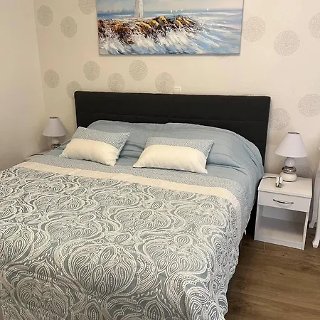 Ella Apartament *